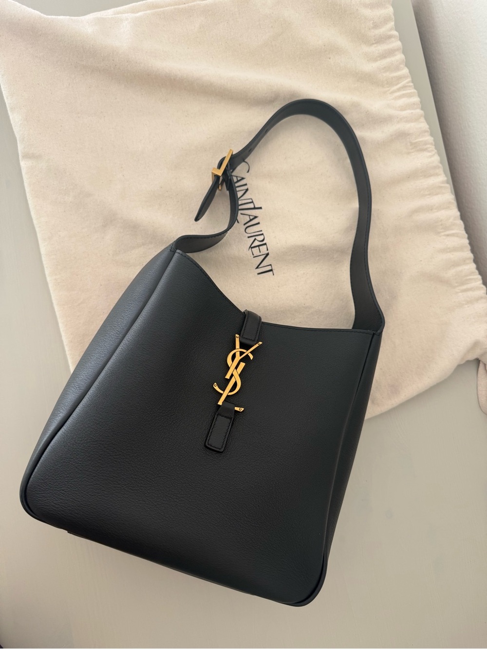 YSL Saint Laurent Le 5 à 7 Supple Small Bag Black